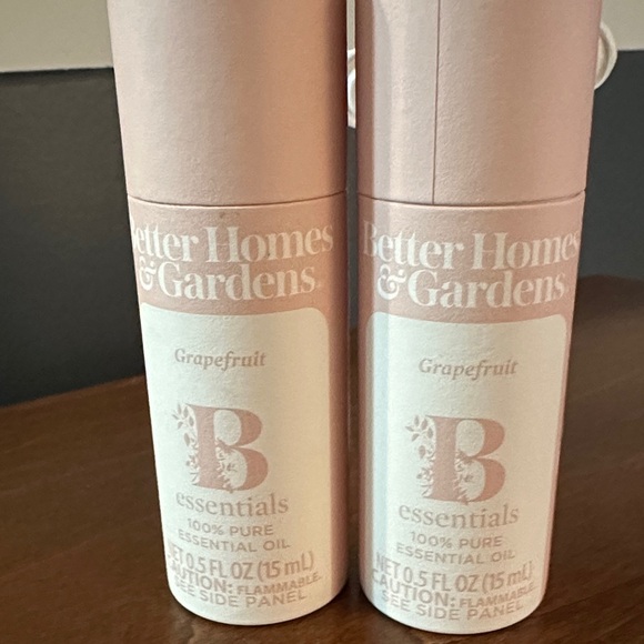 Better Homes And Gardens Other - Better Homes And Gardens Pink Essential Oil Set